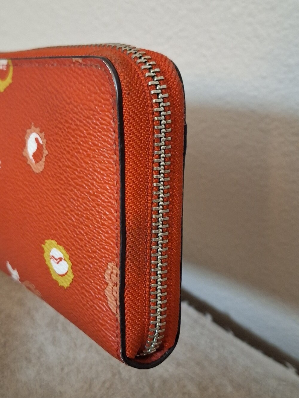 Coach Carmine Red Floral Zip Around Wallet - Picture 4 of 10